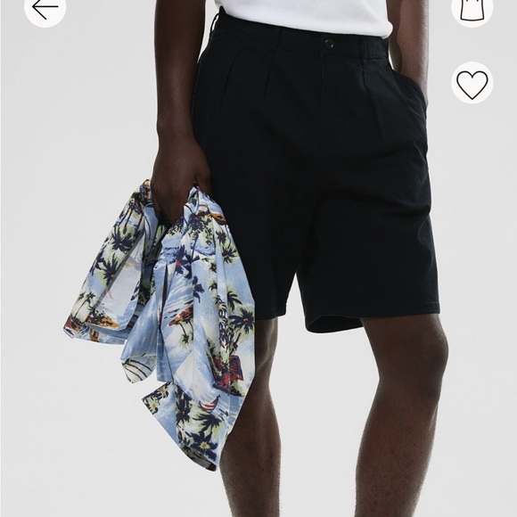 NWT Men’s Chino Shorts in Black and Beige - Size 33 - Picture 2 of 4